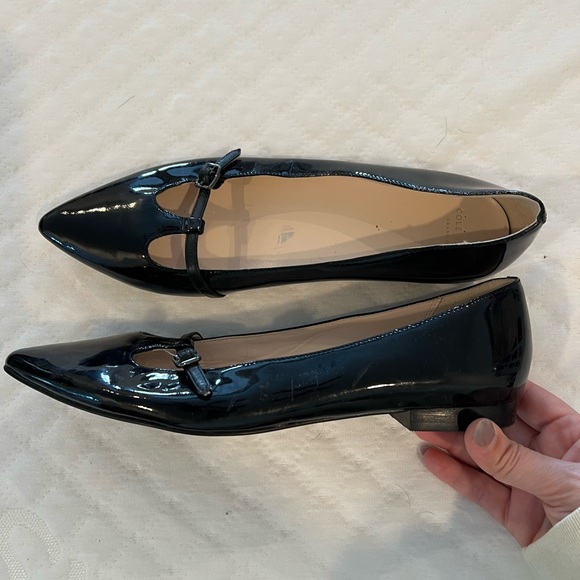 Cole Haan women’s pointed toe flats - Picture 3 of 3